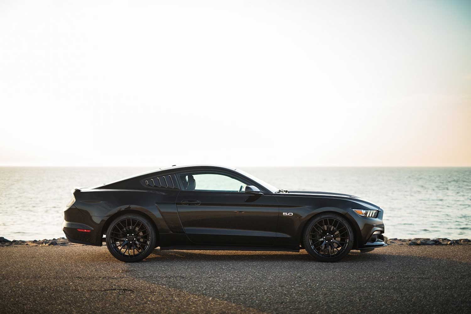 Mustang 5.0 V8 Fastback huren? Gratis offerte | Trouwauto hurenJouwTrouwauto.nl